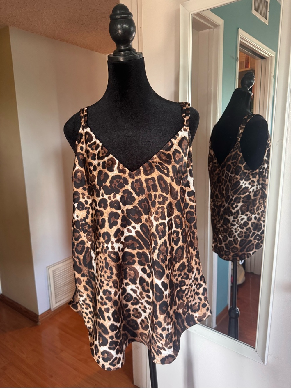 Express Animal Print Blouse - Leopard - Medium